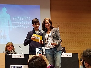 El colegio Nuestra Señora del Recuerdo (Madrid) gana la VI edición del Torneo Intermunicipal de Debate Escolar celebrado en la Universidad Francisco de Vitoria Mejor Orador TIDEVI El colegio Nuestra Señora del Recuerdo (Madrid) gana la VI edición del Torneo Intermunicipal de Debate Escolar celebrado en la Universidad Francisco de Vitoria Estudiar en Universidad Privada Madrid