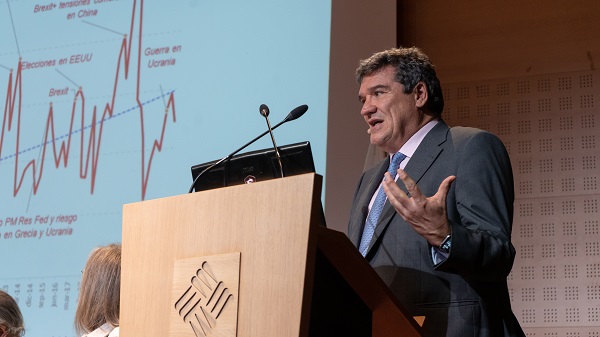 Ministro Escriva La Universidad Francisco de Vitoria arranca su ciclo de encuentros políticos para acercar a los alumnos los grandes temas a debate en la actualidad política | Noticias de Actualidad UFV Estudiar en Universidad Privada Madrid