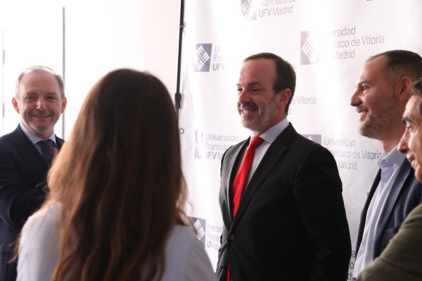 fiab risas La Universidad Francisco de Vitoria firma nuevas alianzas con empresas líderes en infraestructuras, alimentación y bebidas, tecnología y talento, en su compromiso con la formación y  la investigación | Noticias de Actualidad UFV Estudiar en Universidad Privada Madrid