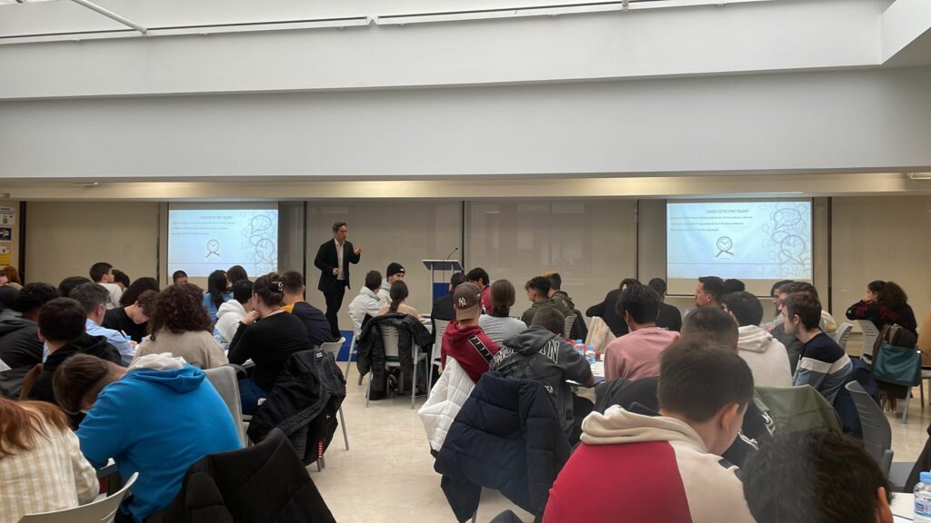 oratoria 2 1024x576 Se celebra la primera formación de los participantes del II Torneo de Oratoria CETYS Pro Talent | Noticias de Actualidad UFV Estudiar en Universidad Privada Madrid