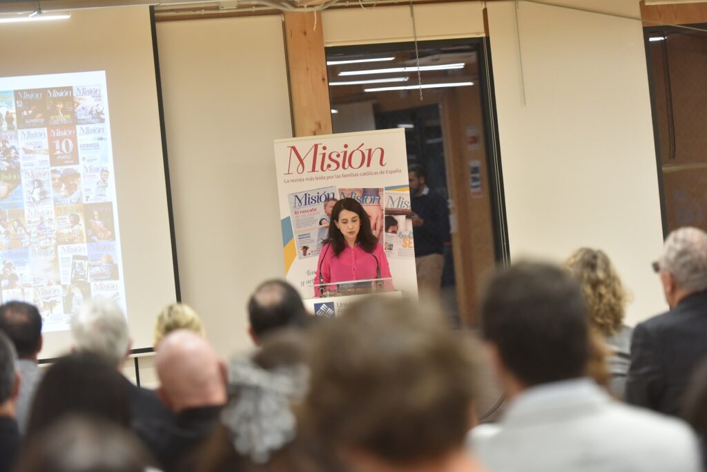 Isabel Molina directora de Mision 1024x683 Premios Revista Misión 2023: “Nuestro objetivo es recordar que nuestra fe católica es única e imperecedera” | Noticias de Actualidad UFV Estudiar en Universidad Privada Madrid
