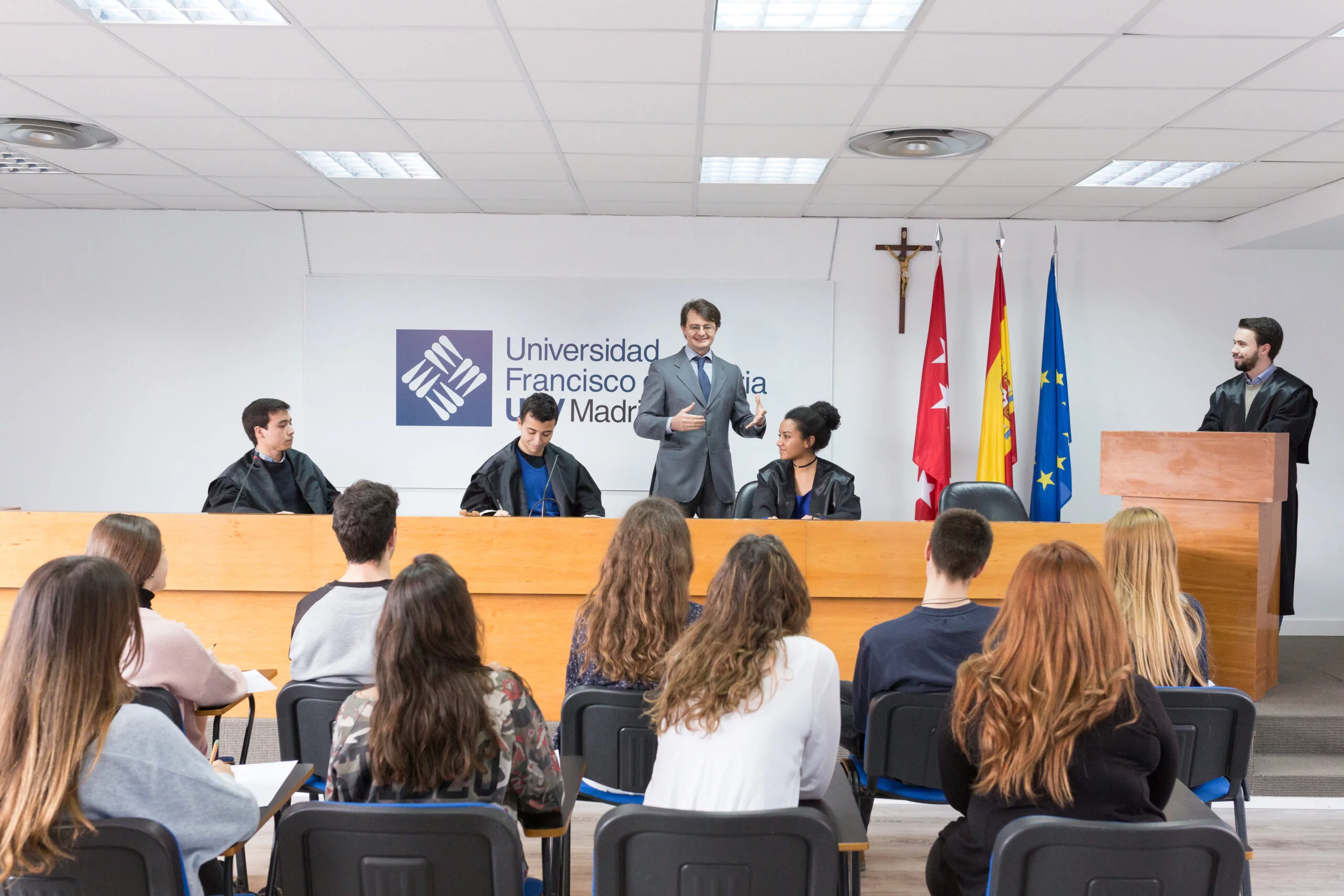 %name Derecho Estudiar en Universidad Privada Madrid