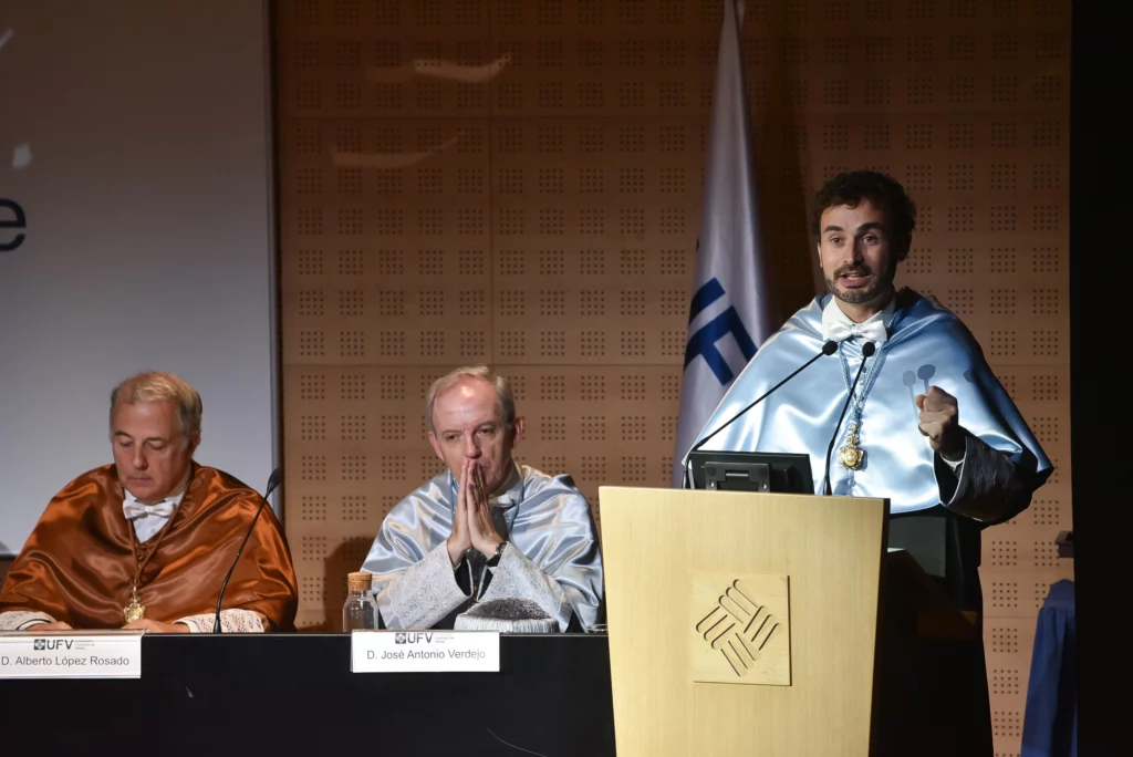 %name La Universidad Francisco de Vitoria inaugura el curso académico 2025/2026 con una llamada a la esperanza y a la comunidad Estudiar en Universidad Privada Madrid