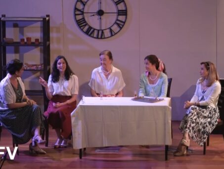 IMG 2051 453x341 Grupo de teatro Vince Estudiar en Universidad Privada Madrid