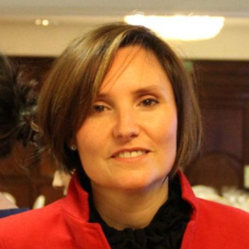 Maria del Rosario Gonzalez PREMIOS RAZÓN ABIERTA Estudiar en Universidad Privada Madrid
