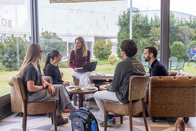 UFV1 2307 El talento emprendedor universitario tendrá su espacio en los Premios Emprende+Social 2025 de la UFV Estudiar en Universidad Privada Madrid
