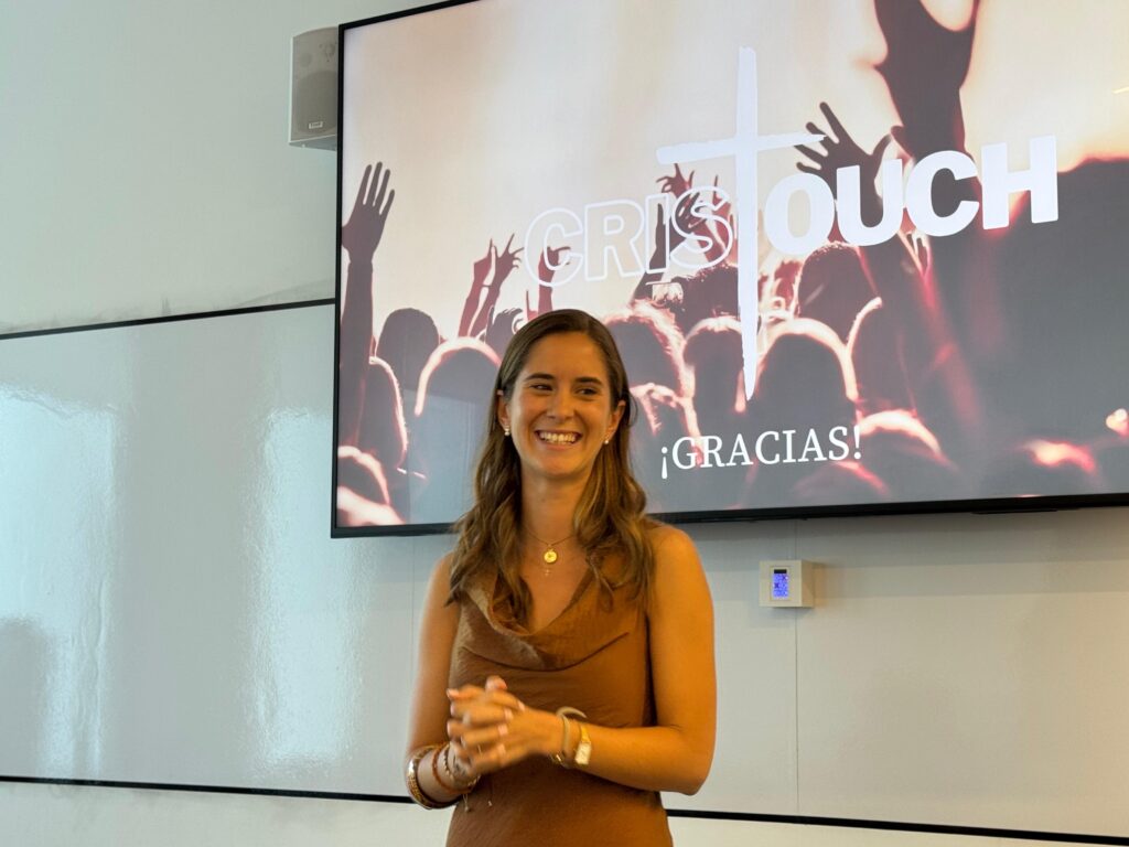 CrisTouch, la App católica para jóvenes, triunfa en México con el apoyo de la Universidad Francisco de Vitoria 90cff1c4 3a1b 4bc7 a702 0388722034ec 1024x768 CrisTouch, la App católica para jóvenes, triunfa en México con el apoyo de la Universidad Francisco de Vitoria Estudiar en Universidad Privada Madrid