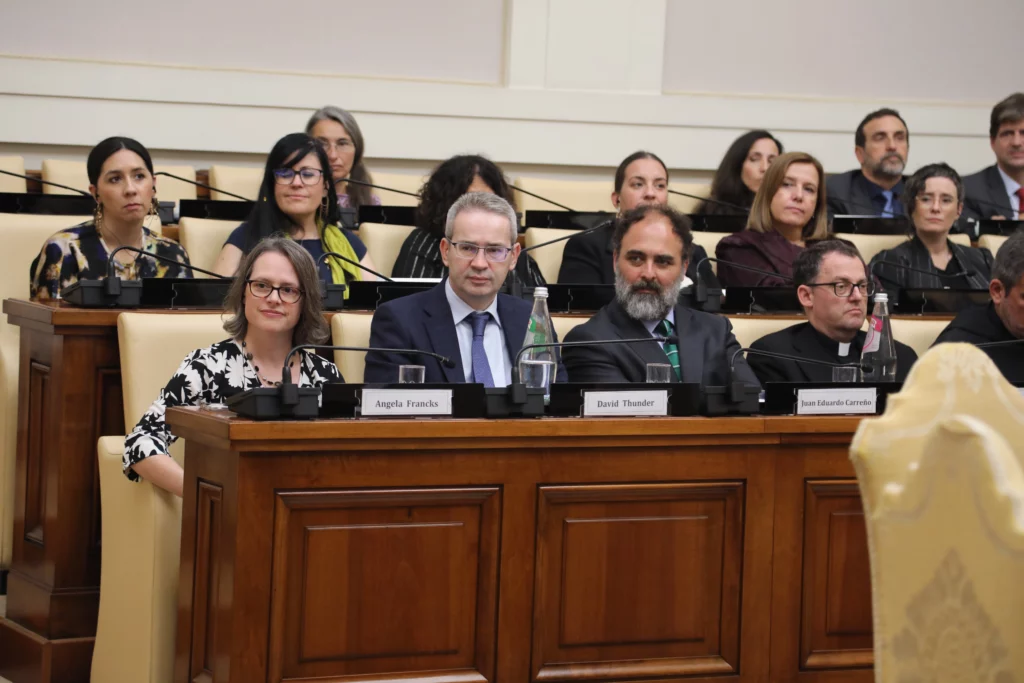 %name La VII edición de los Premios Razón Abierta reúne en el Vaticano a pensadores de todo el mundo en una defensa del conocimiento que integra ciencia y fe Estudiar en Universidad Privada Madrid