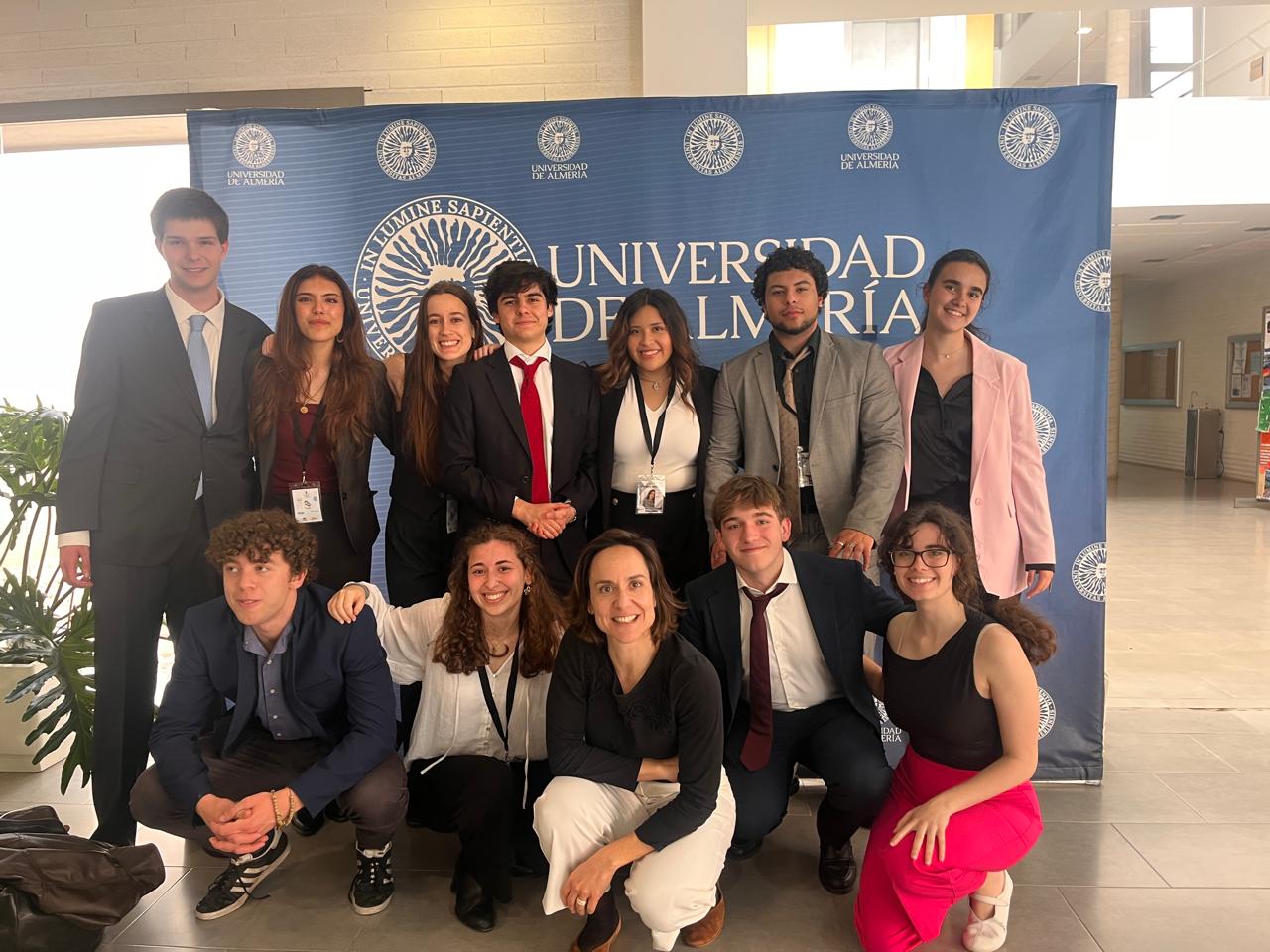 Sociedad de debates 10 Sociedad de debates Estudiar en Universidad Privada Madrid