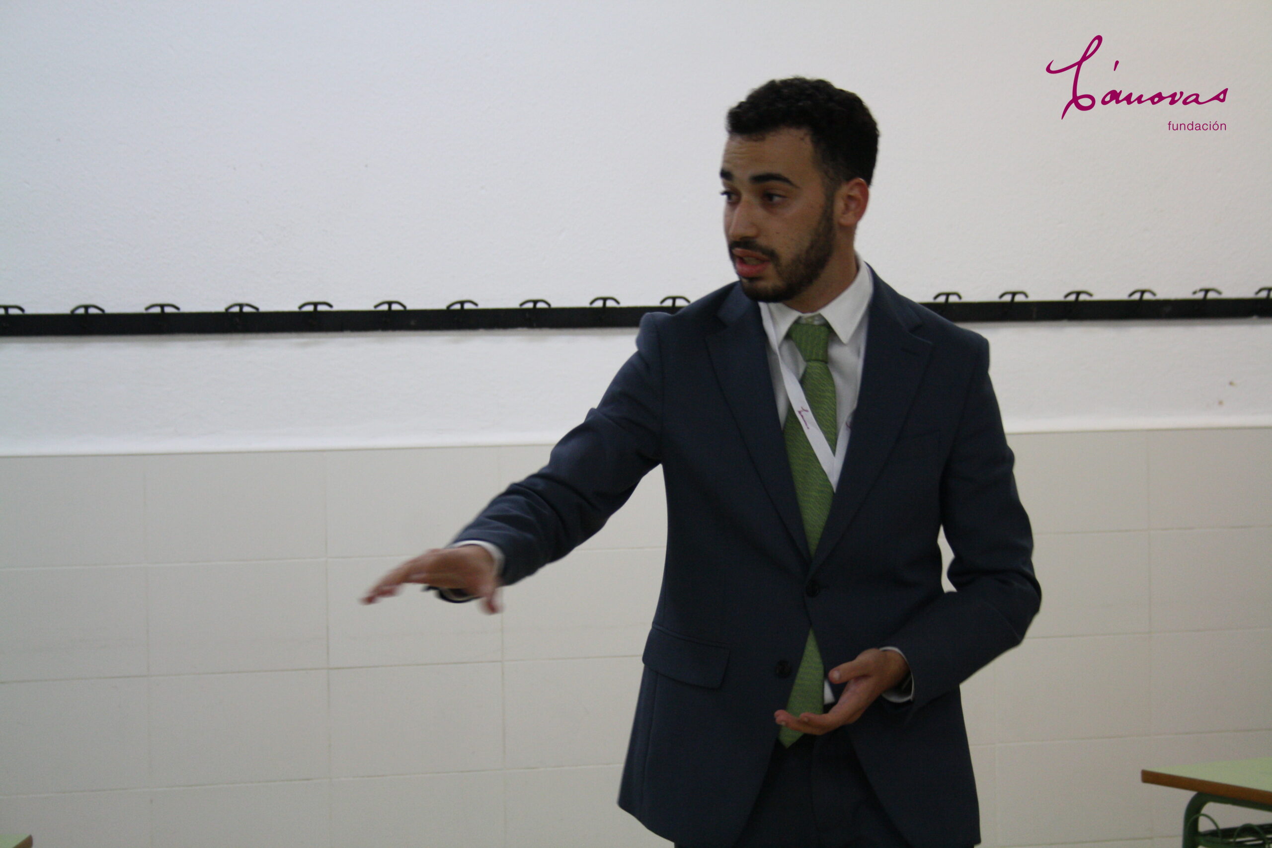 Sociedad de debates 9 scaled Sociedad de debates Estudiar en Universidad Privada Madrid