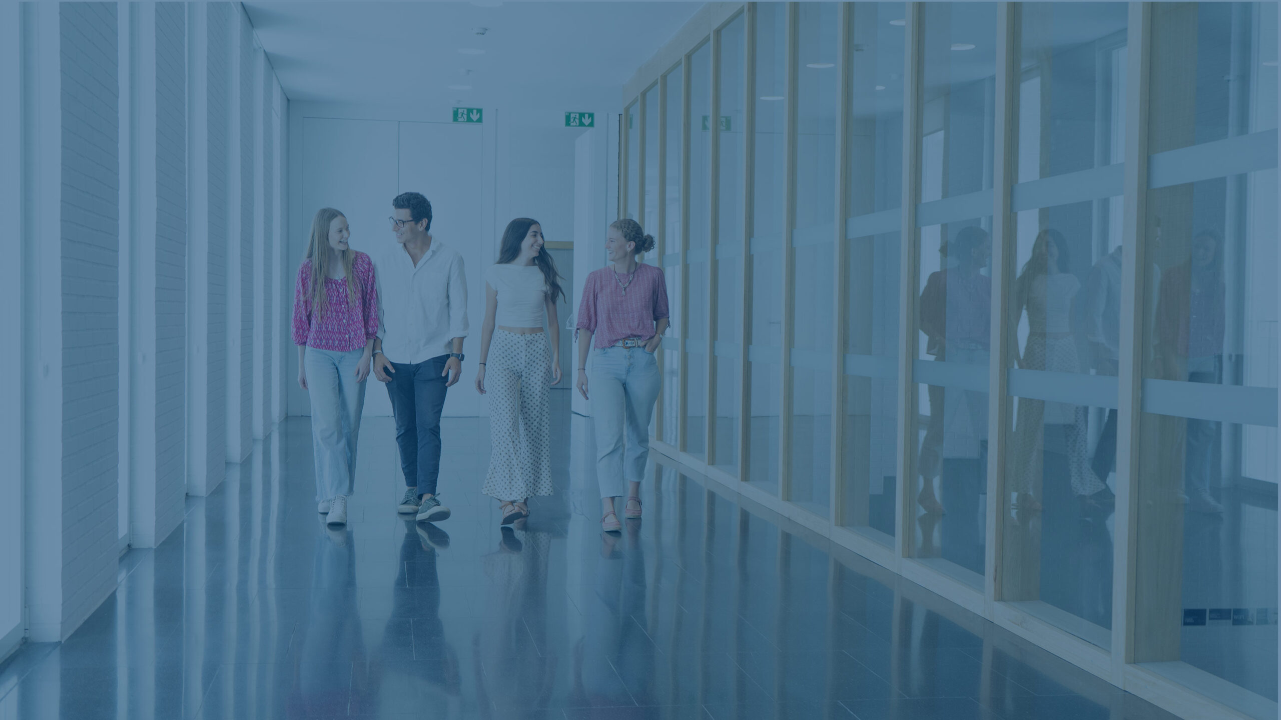 Filosofía, Política, Derecho y Economía (PPLE) imagen web bg filosofia politica economia scaled Filosofía, Política, Derecho y Economía (PPLE) Estudiar en Universidad Privada Madrid