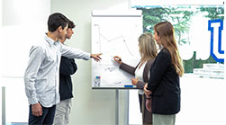 responsables equipo pia PROGRAMA INTERNACIONAL DE ACOMPAÑAMIENTO INTEGRAL Estudiar en Universidad Privada Madrid