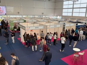 El Foro de Empleo UFV 2025 reúne a más de 70 empresas y destaca la importancia de la vocación profesional Image 13 300x225 El Foro de Empleo UFV 2025 reúne a más de 70 empresas y destaca la importancia de la vocación profesional Estudiar en Universidad Privada Madrid