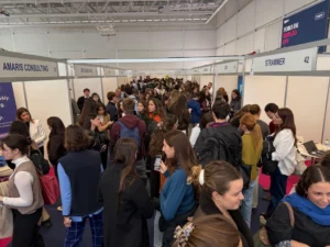 El Foro de Empleo UFV 2025 reúne a más de 70 empresas y destaca la importancia de la vocación profesional %name El Foro de Empleo UFV 2025 reúne a más de 70 empresas y destaca la importancia de la vocación profesional Estudiar en Universidad Privada Madrid