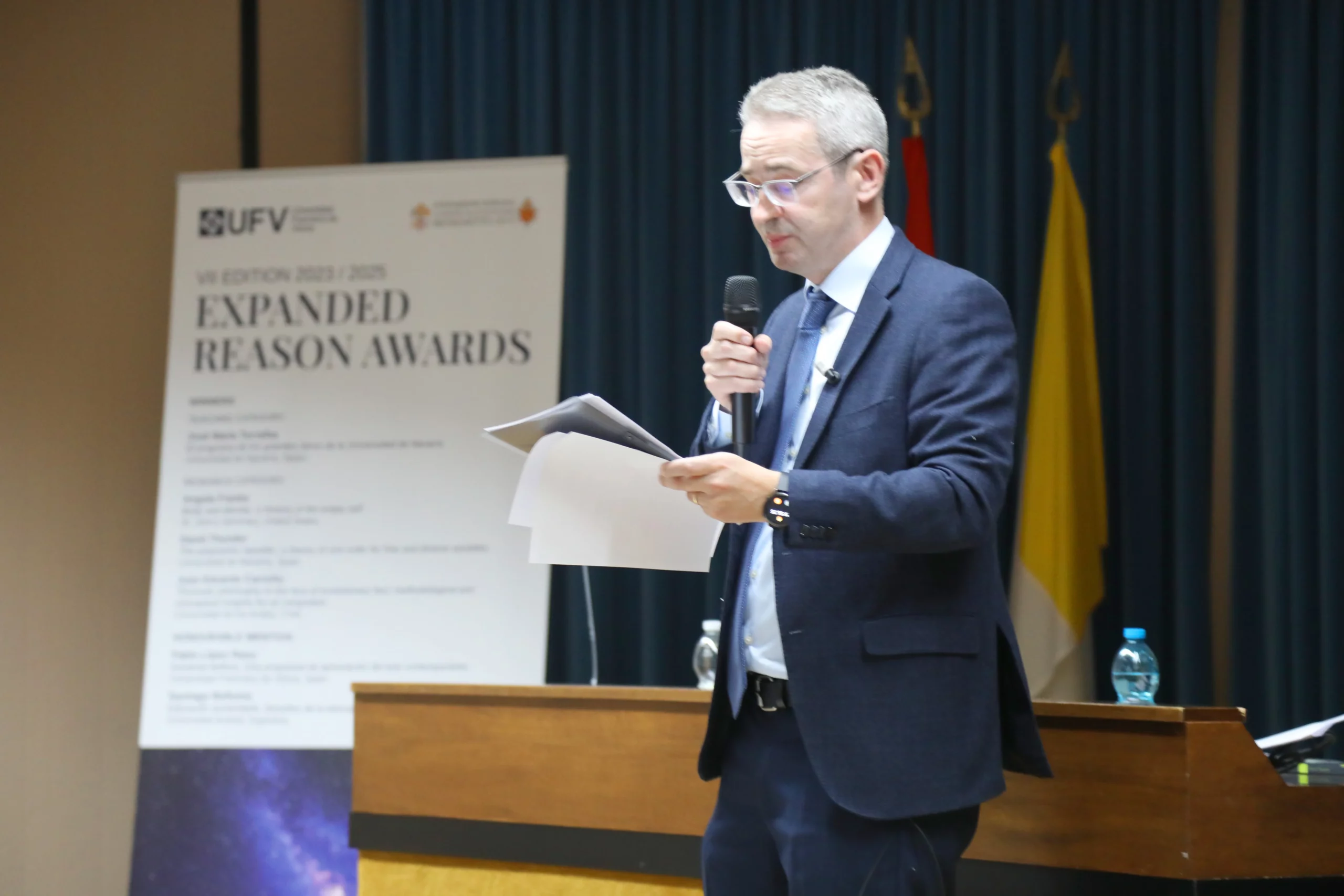 PREMIOS RAZÓN ABIERTA %name PREMIOS RAZÓN ABIERTA Estudiar en Universidad Privada Madrid