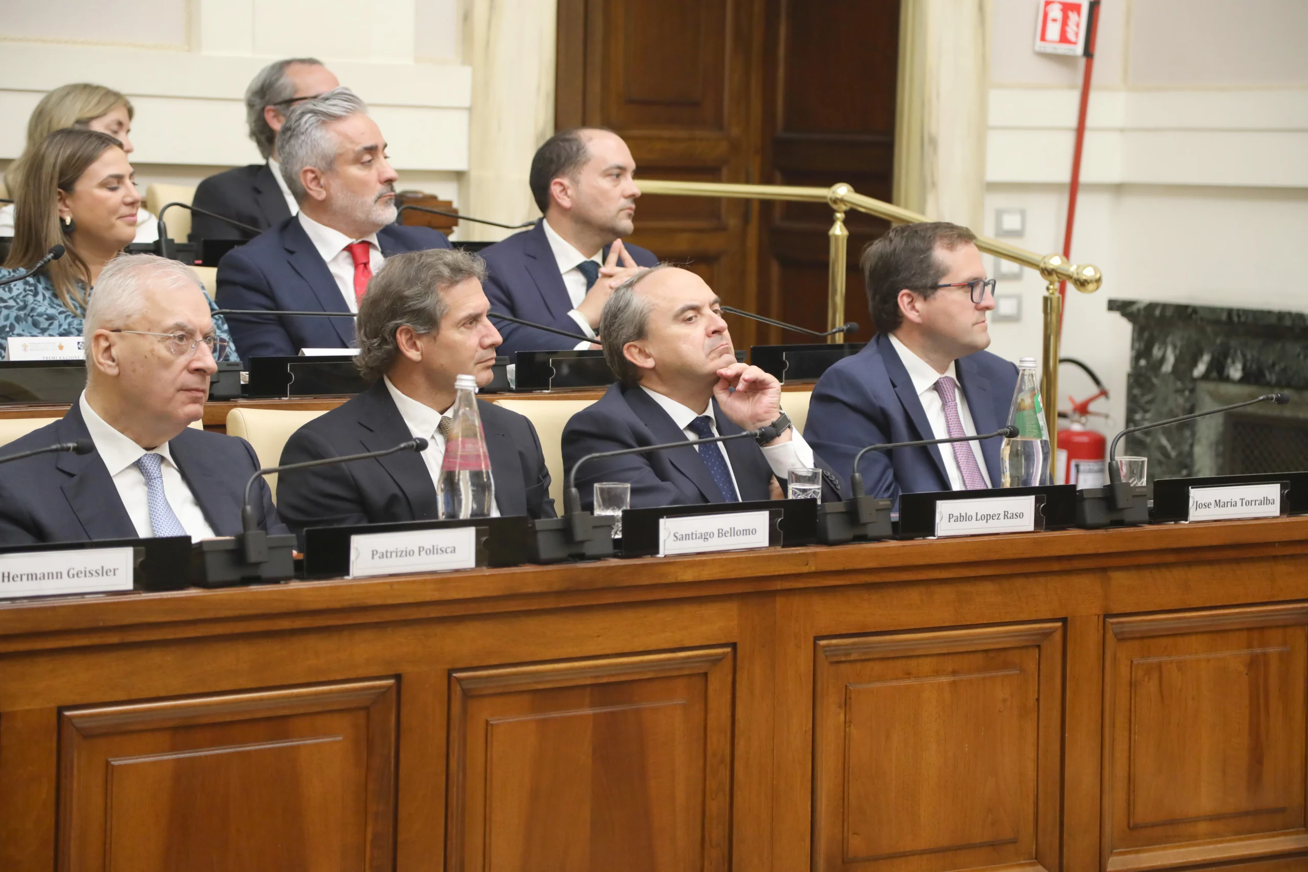 PREMIOS RAZÓN ABIERTA %name PREMIOS RAZÓN ABIERTA Estudiar en Universidad Privada Madrid