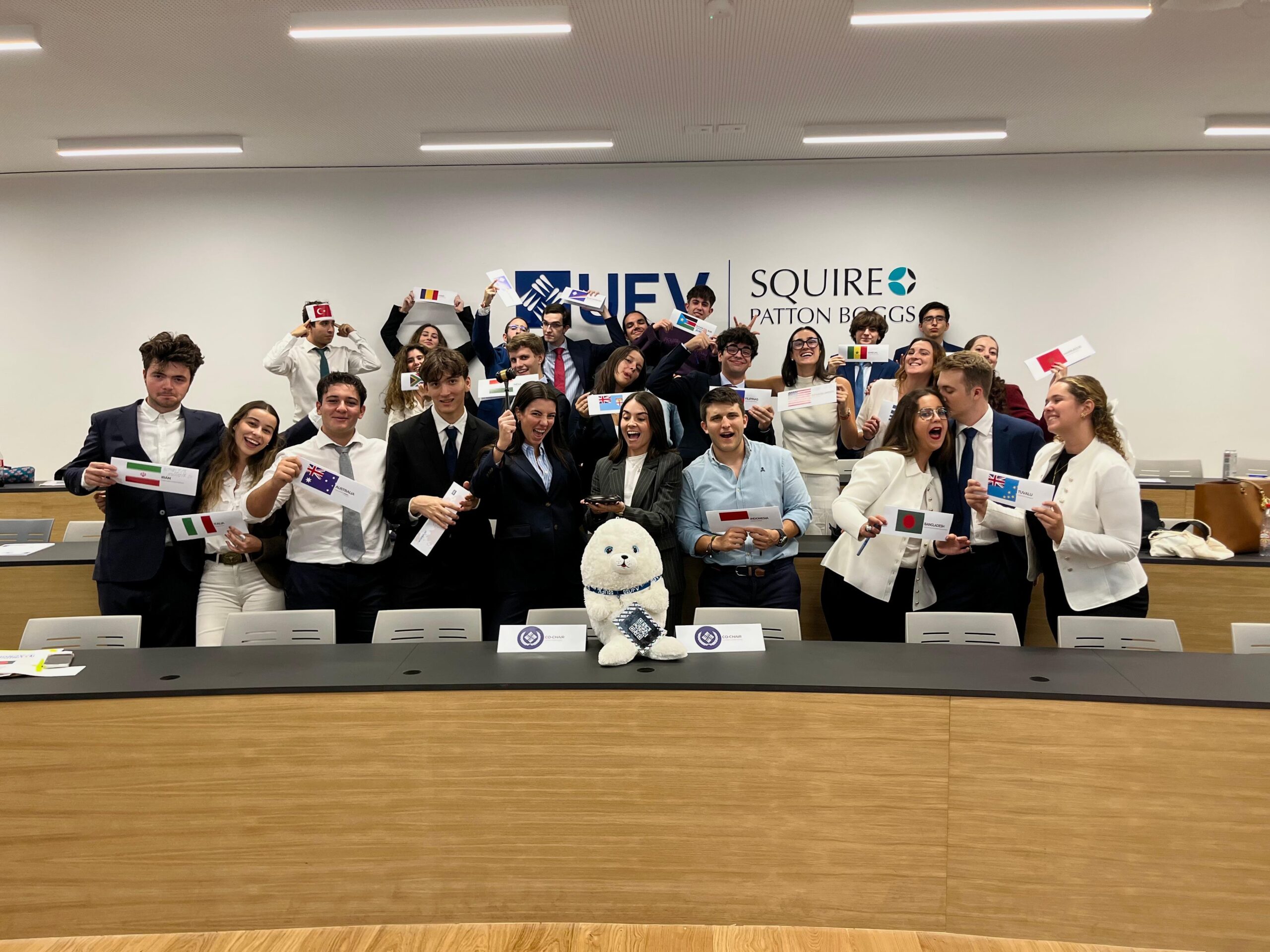 %name Sociedad de Análisis y Estudios Internacionales (AEI) Estudiar en Universidad Privada Madrid