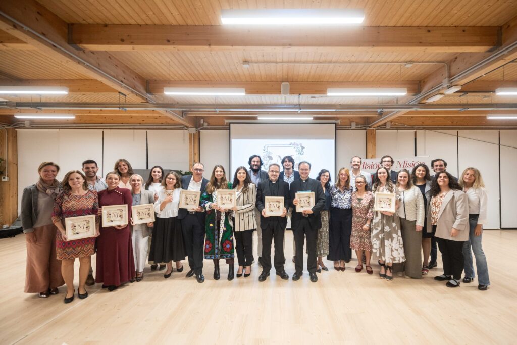 premios1 1024x683 Premios Misión 2025: “Dios ha dado a cada familia una misión única e irrepetible” Estudiar en Universidad Privada Madrid