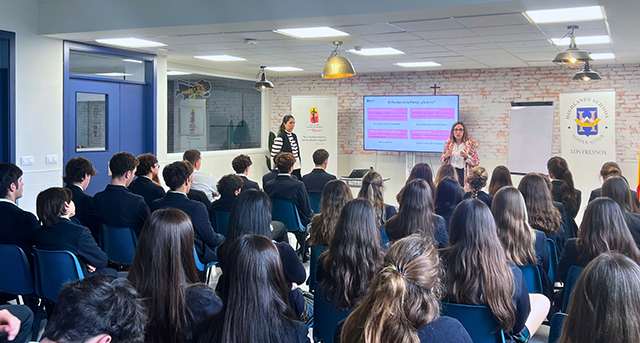 La UFV acerca a estudiantes de Bachillerato las claves del perdón para construir relaciones de pareja saludables 251117 Imagen portada noticia La UFV acerca a estudiantes de Bachillerato las claves del perdón para construir relaciones de pareja saludables Estudiar en Universidad Privada Madrid