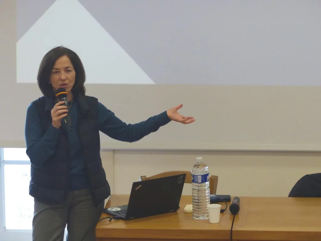 El CEV impulsa en Francia una educación centrada en virtudes para transformar comunidades educativas %name El CEV impulsa en Francia una educación centrada en virtudes para transformar comunidades educativas Estudiar en Universidad Privada Madrid