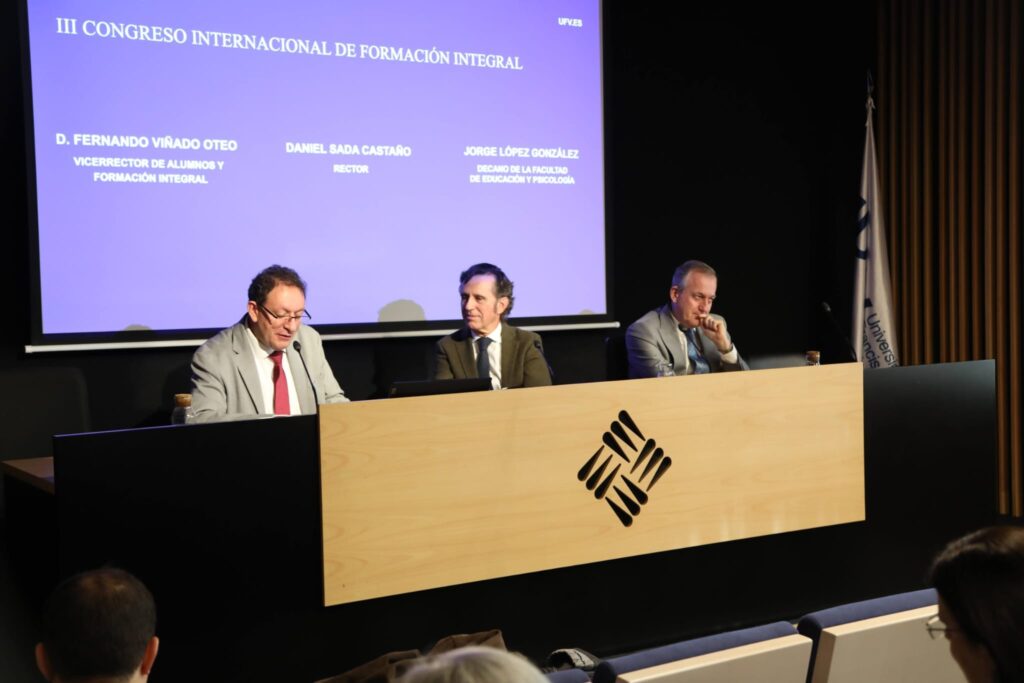 %name “La educación desvela lo humano del hombre”. Higinio Marín inaugura en la UFV el III Congreso Internacional de Formación Integral Estudiar en Universidad Privada Madrid