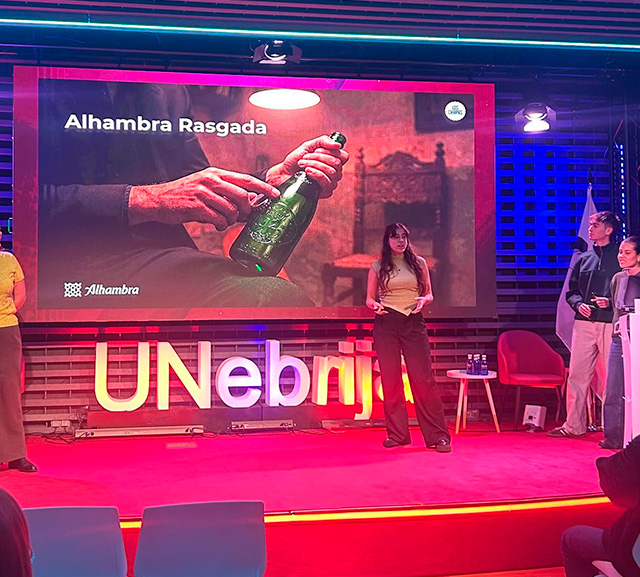 ACTUALIDAD UFV ester caballero ACTUALIDAD UFV Estudiar en Universidad Privada Madrid