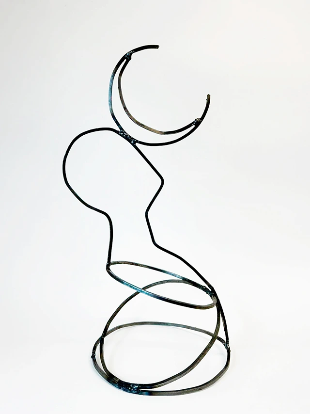 Talento femenino de la UFV a la vanguardia del I Concurso de Escultura TXTM %name Talento femenino de la UFV a la vanguardia del I Concurso de Escultura TXTM Estudiar en Universidad Privada Madrid