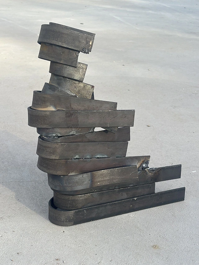 Talento femenino de la UFV a la vanguardia del I Concurso de Escultura TXTM %name Talento femenino de la UFV a la vanguardia del I Concurso de Escultura TXTM Estudiar en Universidad Privada Madrid