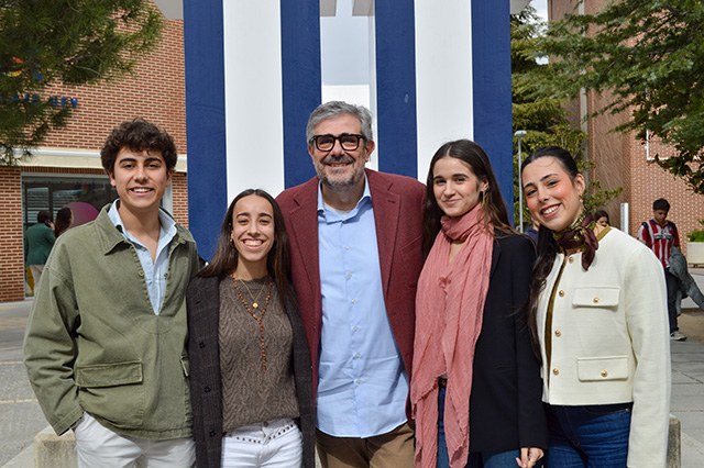 1000191563 Estudiantes de la UFV competirán en la fase oral del Moot Court AEDEUR en el Tribunal Supremo Estudiar en Universidad Privada Madrid