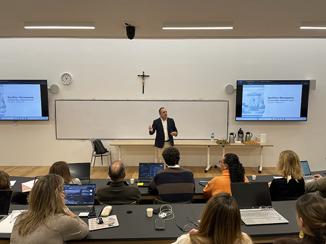 %name “Inteligencia Alienígena”: un nuevo paradigma para comprender la inteligencia artificial en la universidad Estudiar en Universidad Privada Madrid