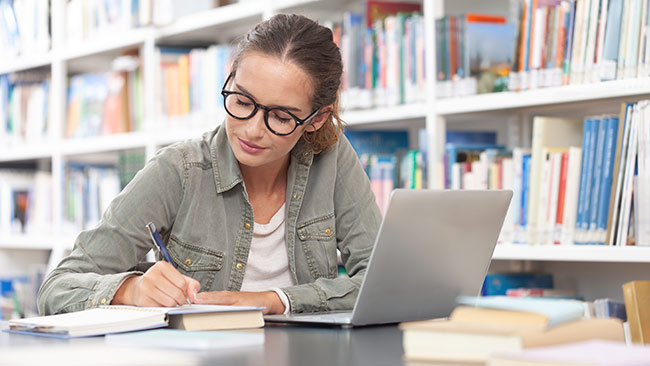 Titulaciones de grado imagen web filosofia politica derecho Titulaciones de grado Estudiar en Universidad Privada Madrid